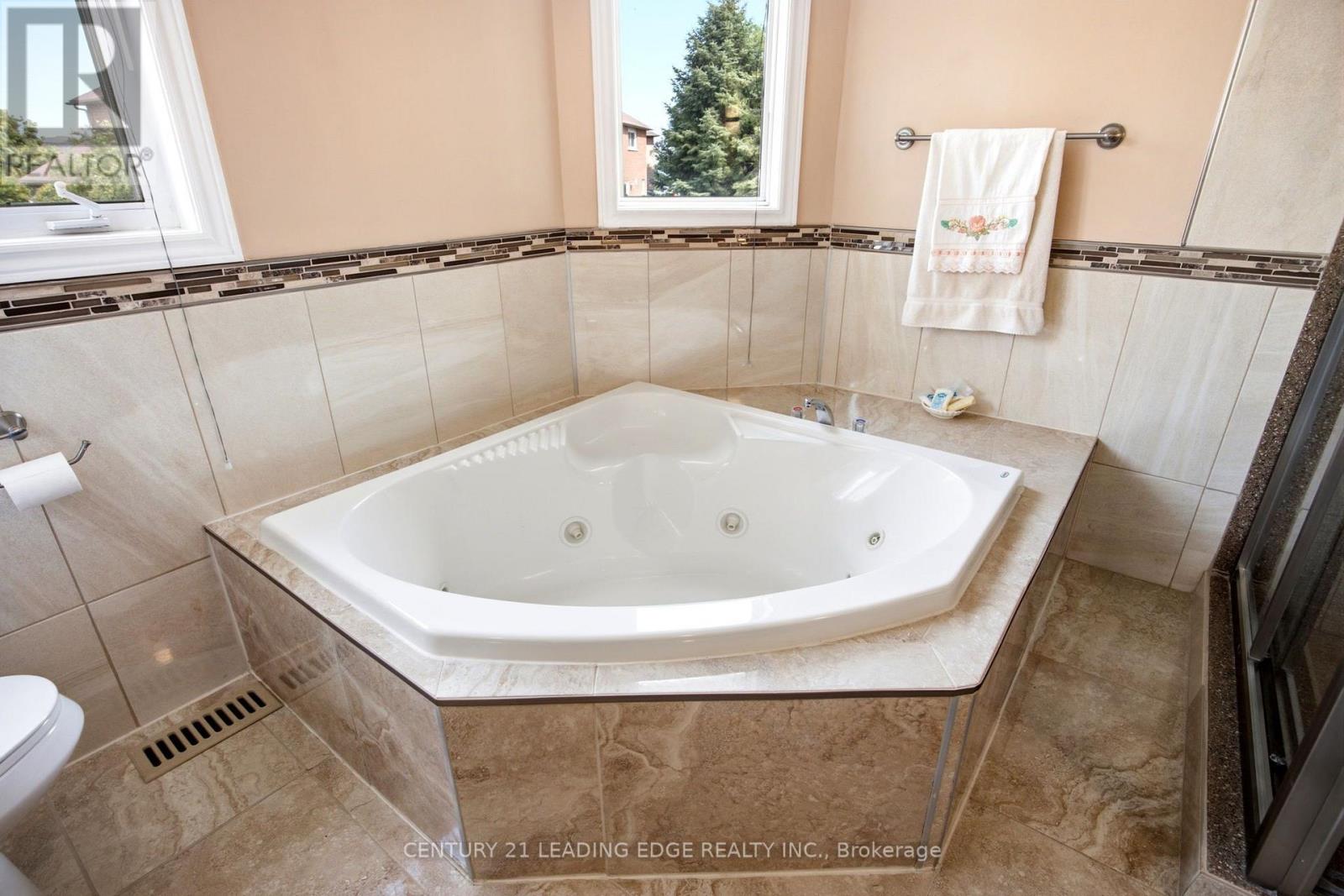 131 TOM EDWARDS DRIVE - Image 31