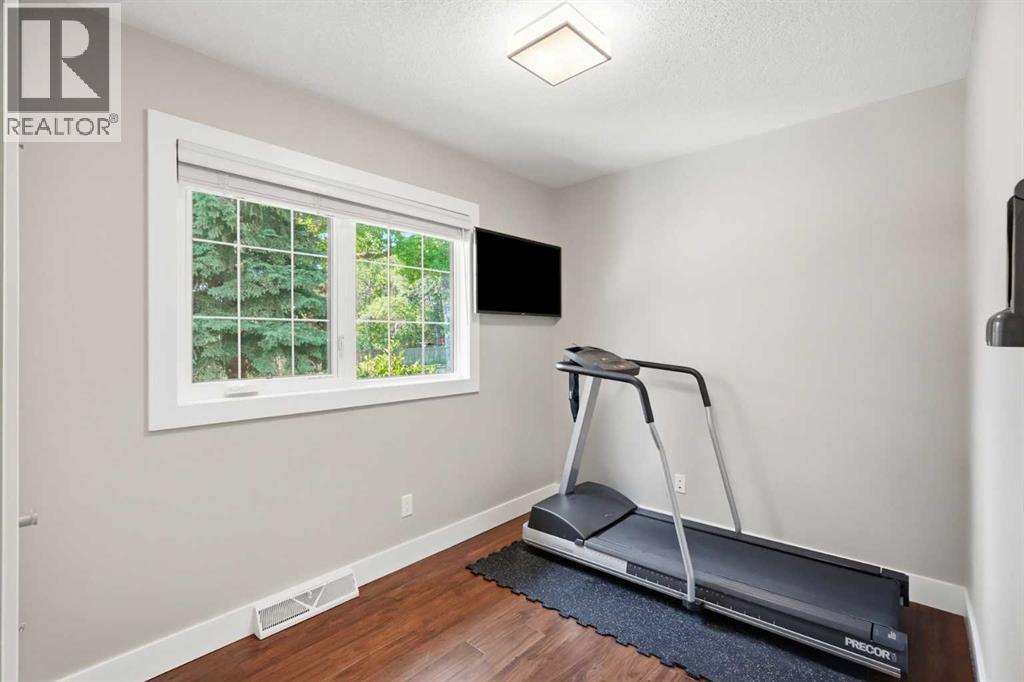 352 86 Avenue SE - Image 17