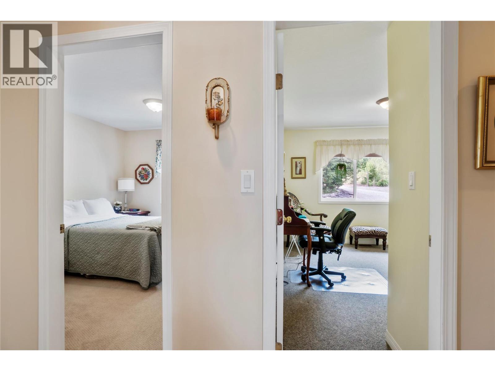 1406 Huckleberry Drive - 21