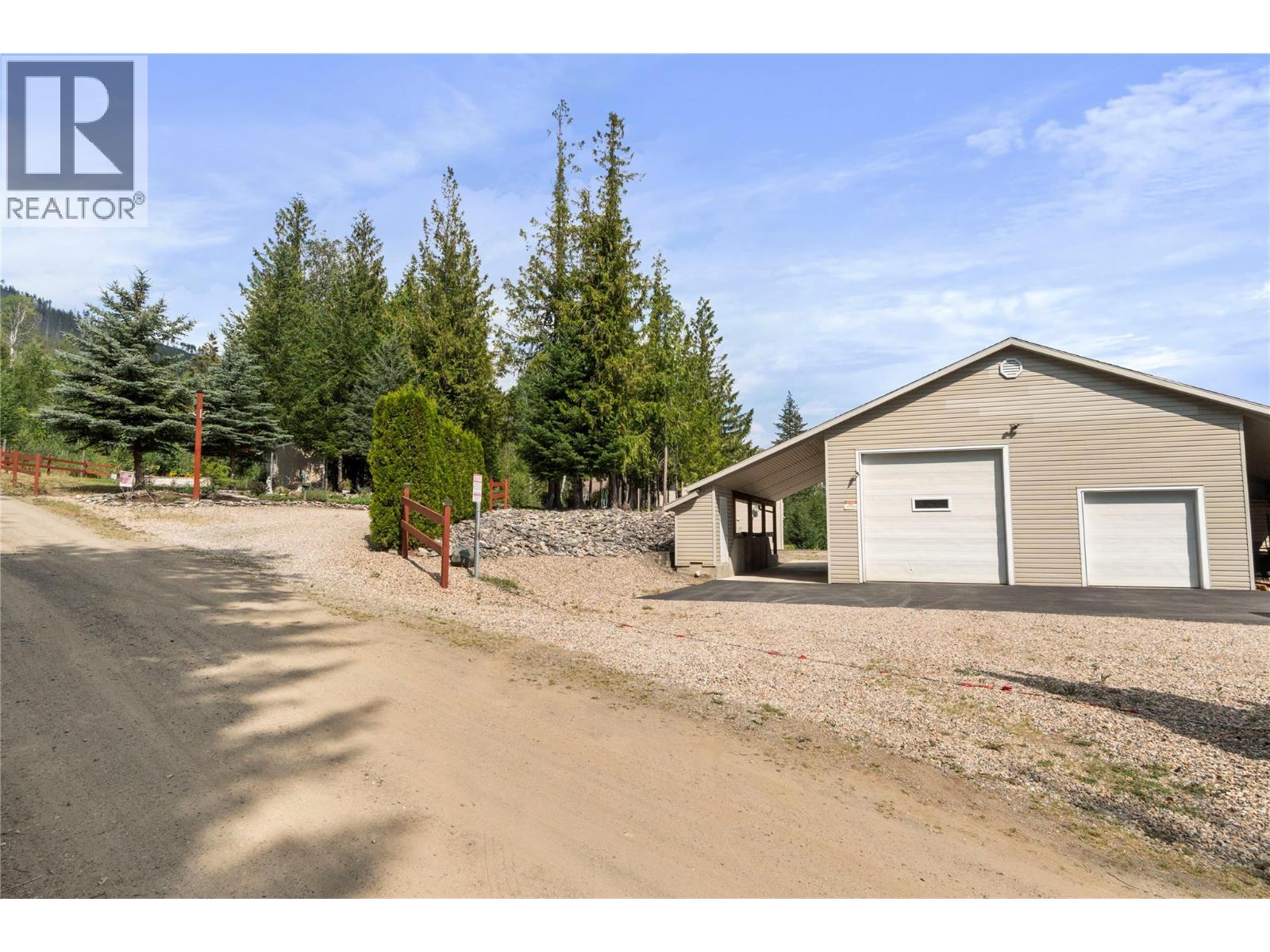 1406 Huckleberry Drive - 47