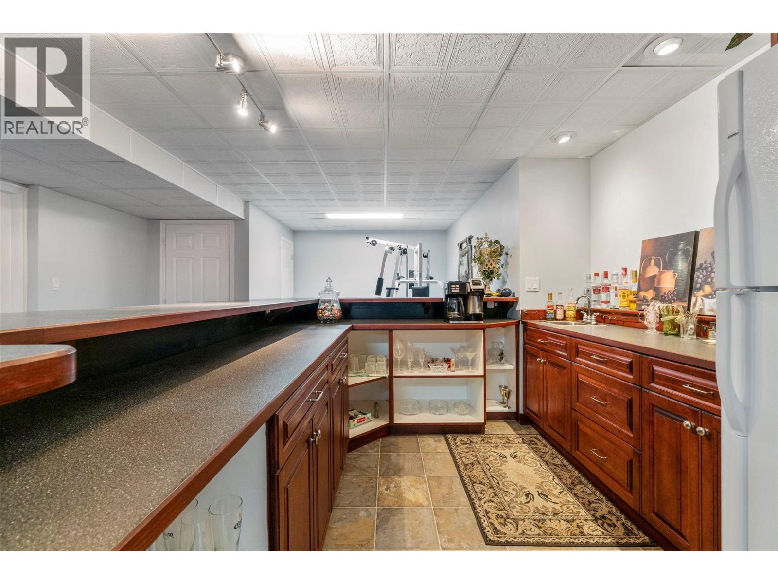 1406 Huckleberry Drive - 36