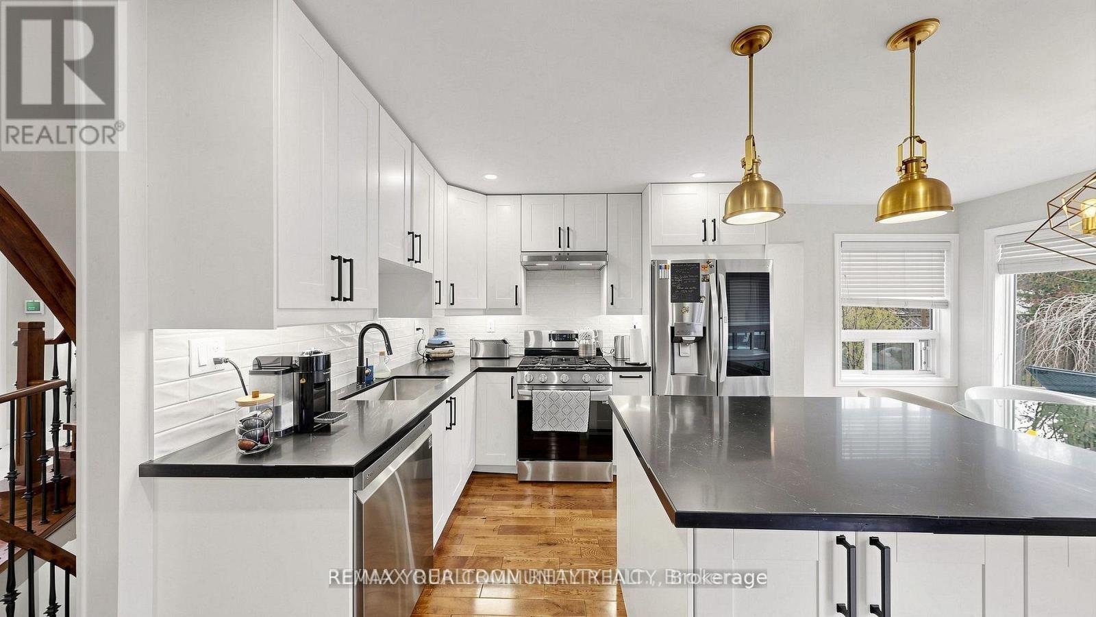 48 BEATTY CRESCENT - 6