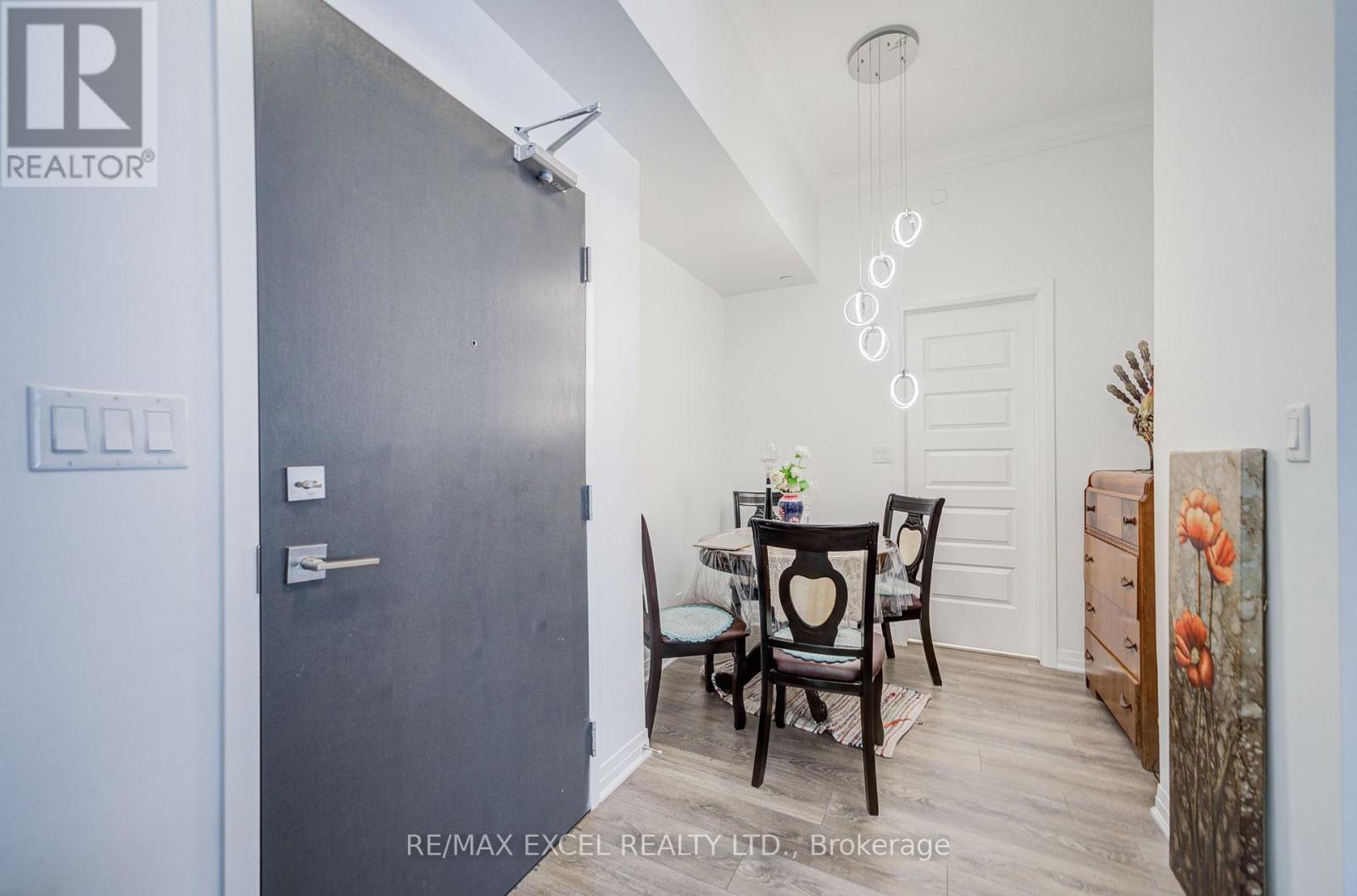 #103 2 ADAM SELLERS STREET - Image 11