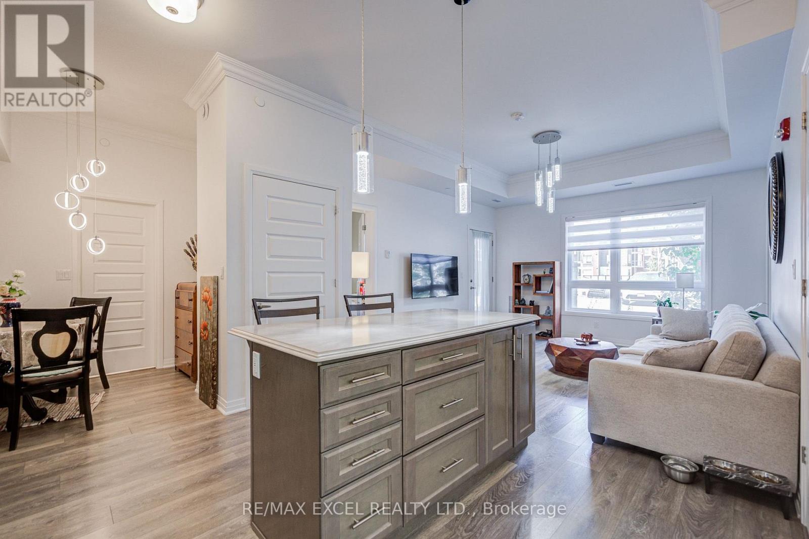 #103 2 ADAM SELLERS STREET - Image 19