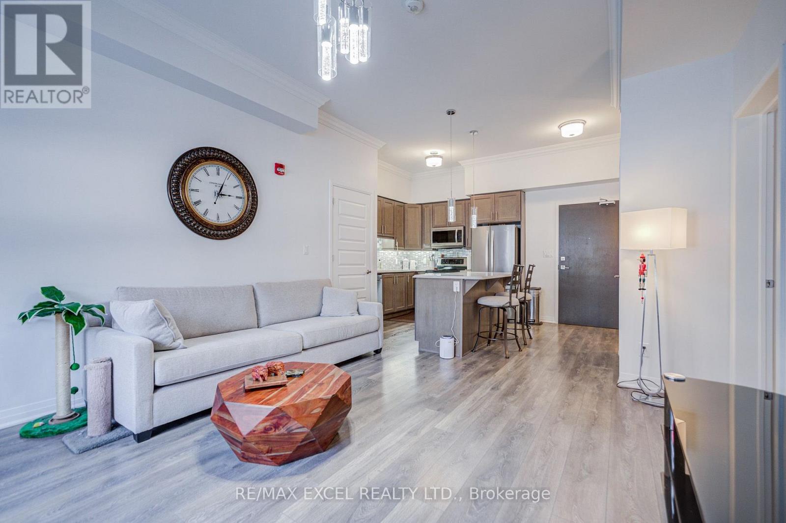 #103 2 ADAM SELLERS STREET - Image 23