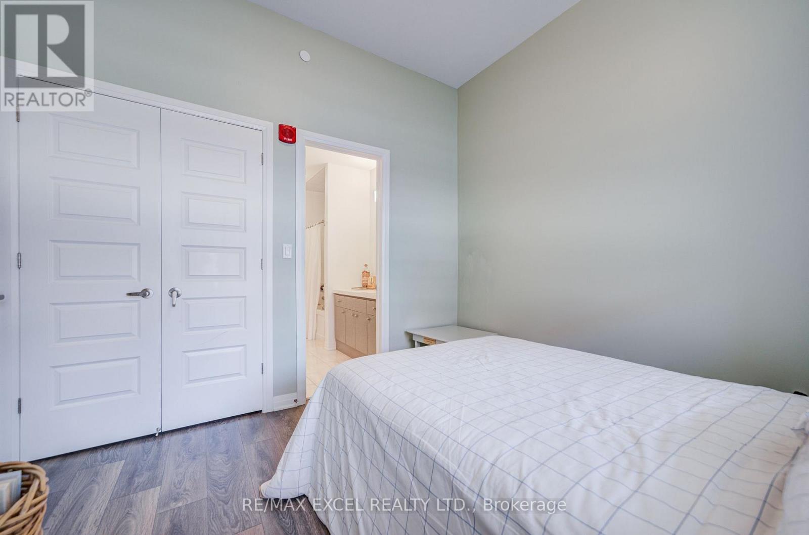 #103 2 ADAM SELLERS STREET - Image 28