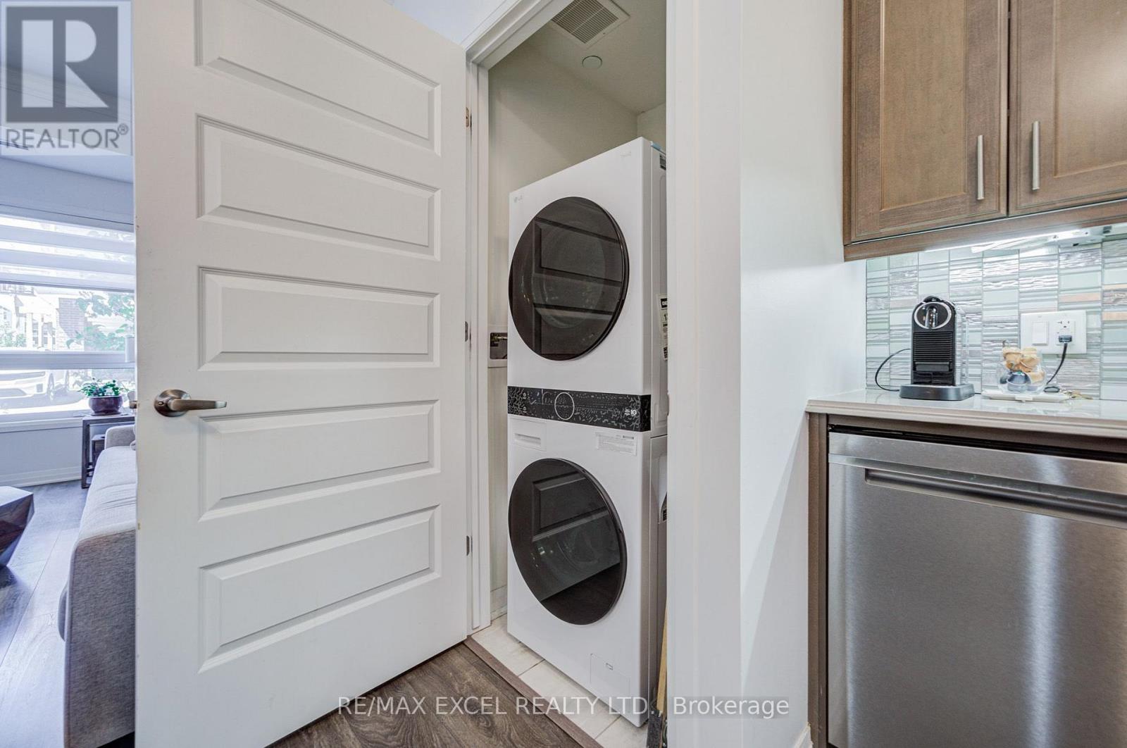 #103 2 ADAM SELLERS STREET - Image 31