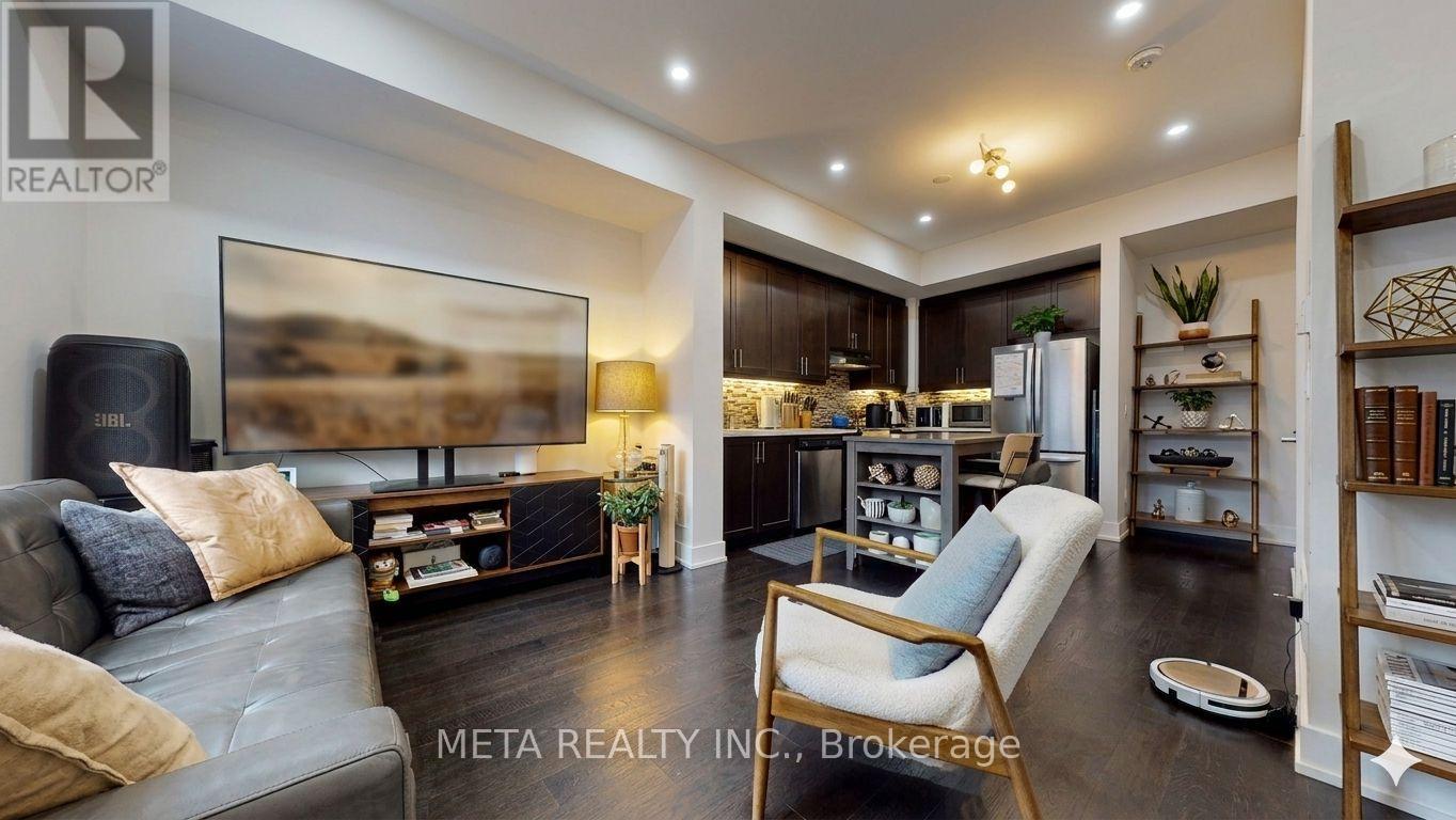#L144 9560 ISLINGTON AVENUE - 12