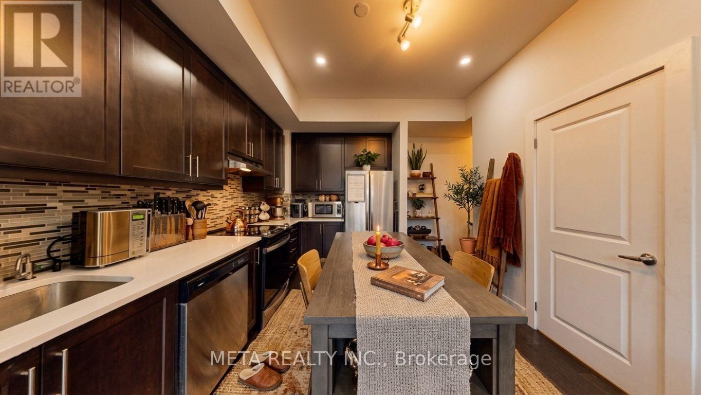 #L144 9560 ISLINGTON AVENUE - 15