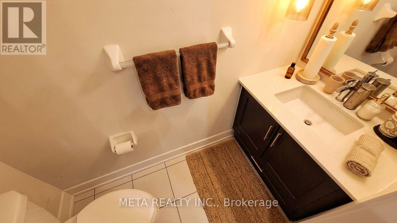 #L144 9560 ISLINGTON AVENUE - 20