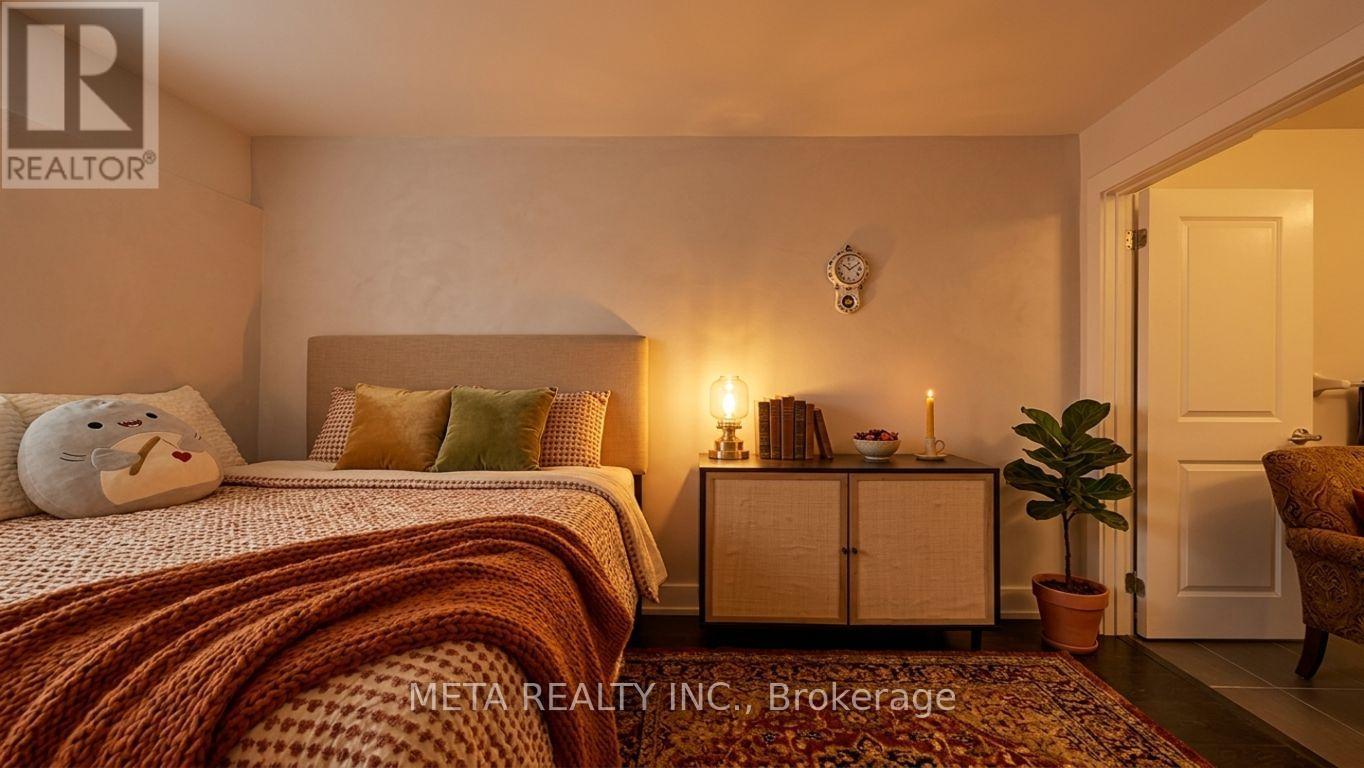 #L144 9560 ISLINGTON AVENUE - 25