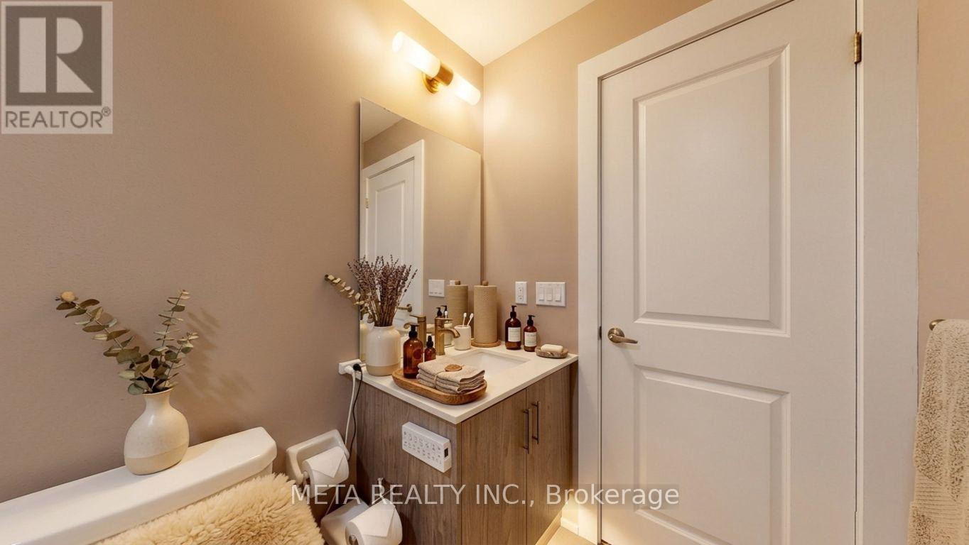 #L144 9560 ISLINGTON AVENUE - 27