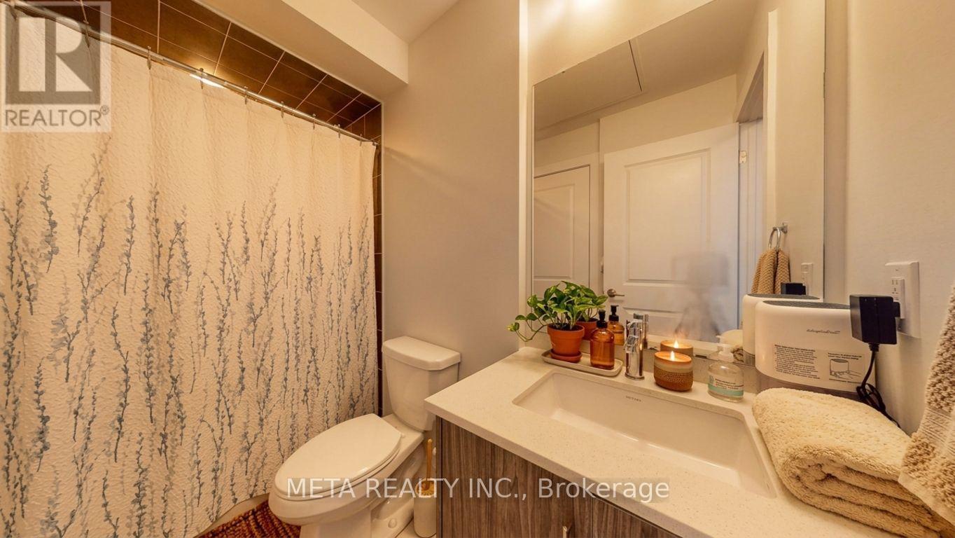 #L144 9560 ISLINGTON AVENUE - 33