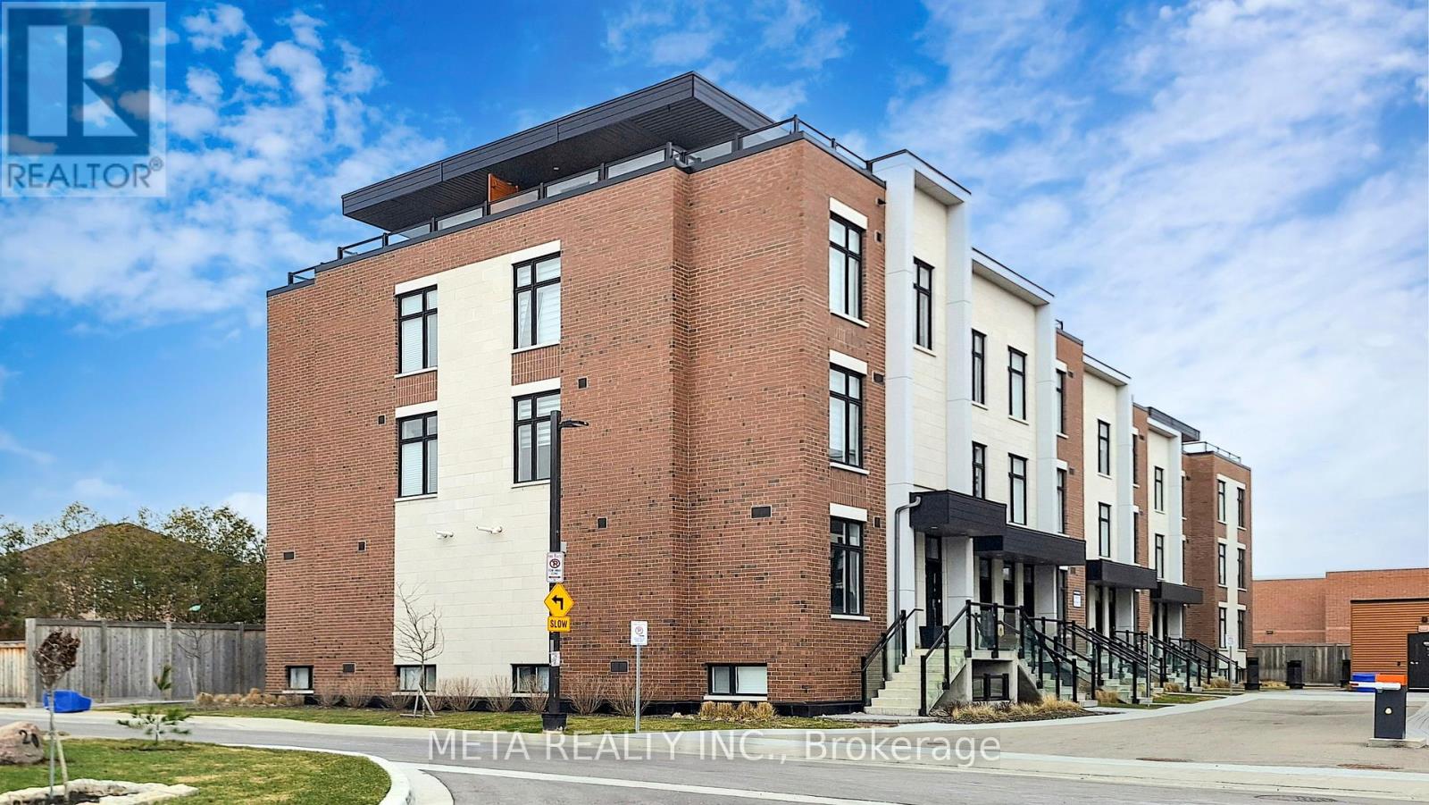 #L144 9560 ISLINGTON AVENUE - 35