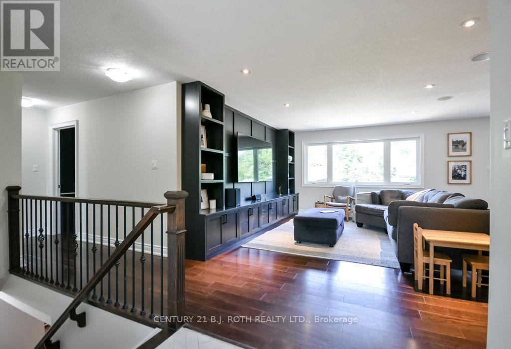36 MERRINGTON AVENUE - Image 12