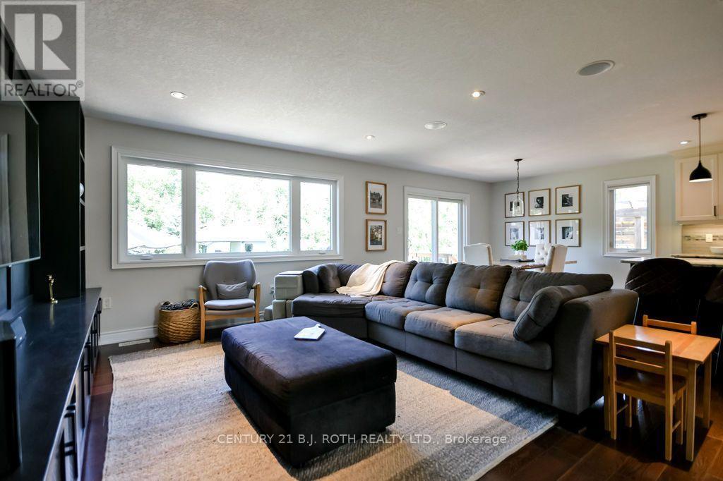36 MERRINGTON AVENUE - Image 15