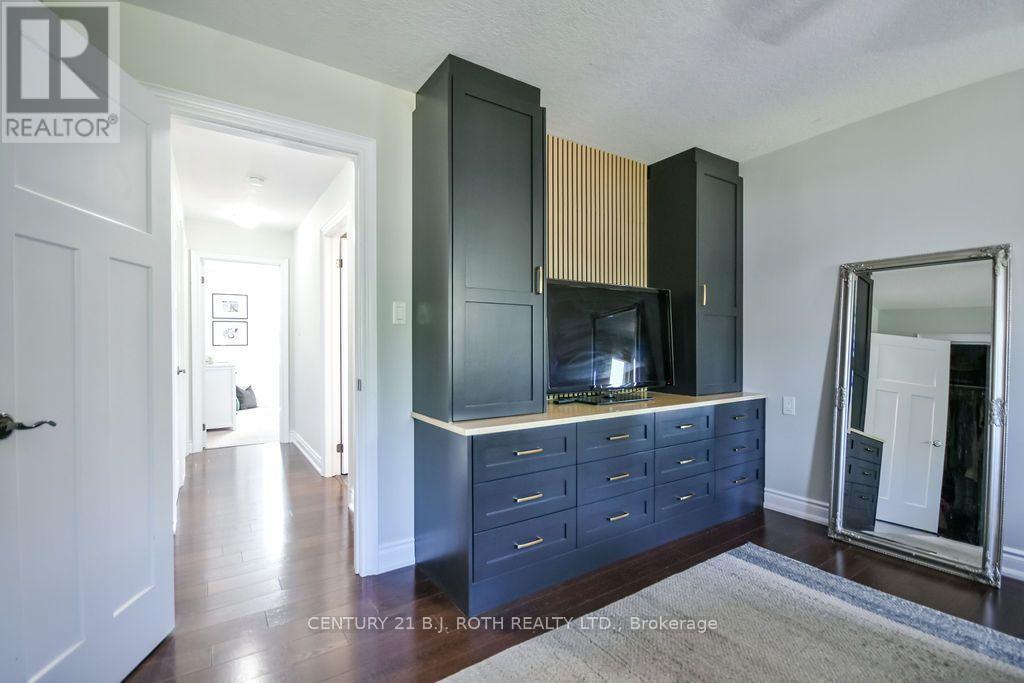 36 MERRINGTON AVENUE - Image 26