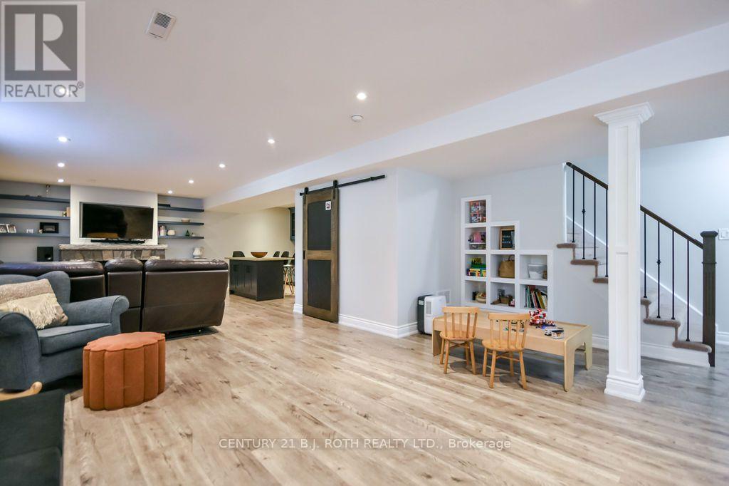 36 MERRINGTON AVENUE - Image 36