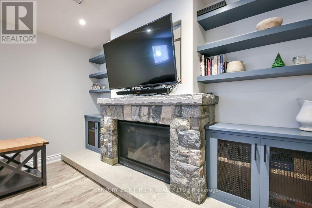 36 MERRINGTON AVENUE - Image 38