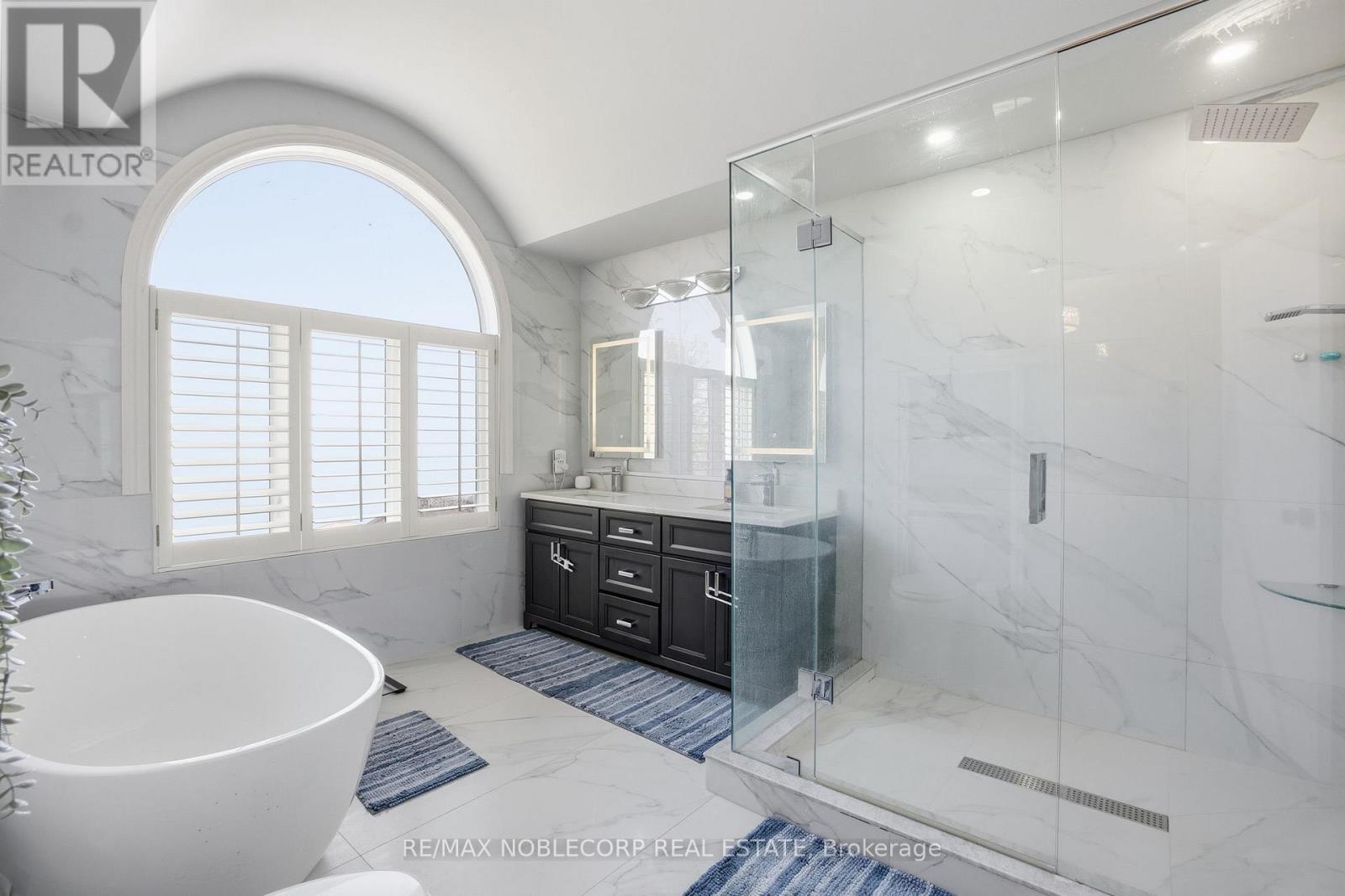 15 PALM BEACH ROAD - 30