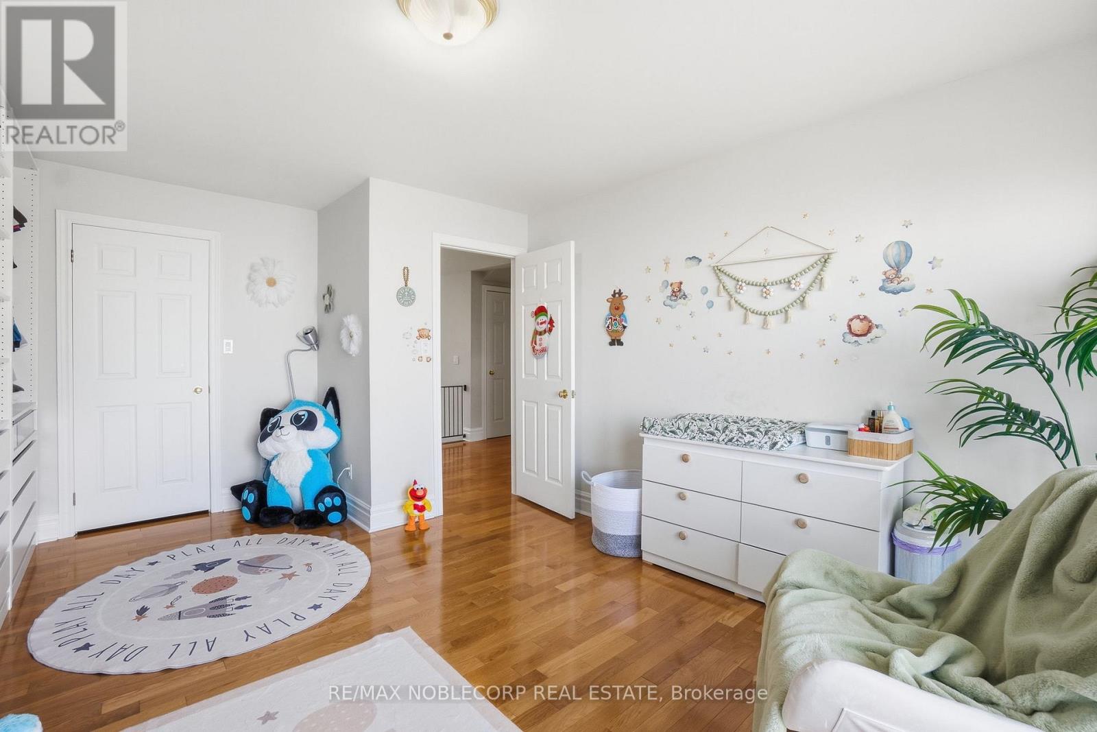 15 PALM BEACH ROAD - 33