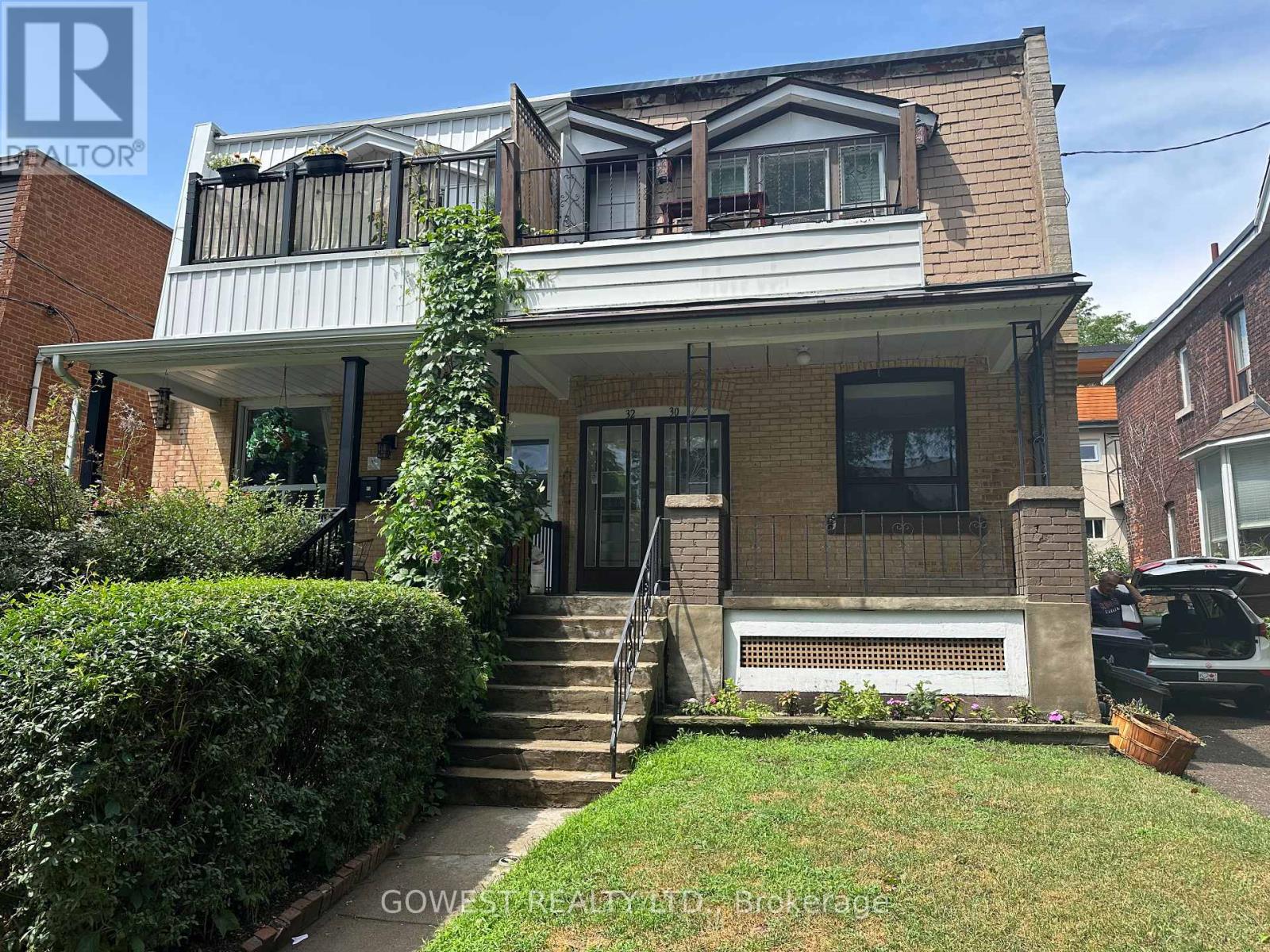 30 GRENADIER ROAD - 3
