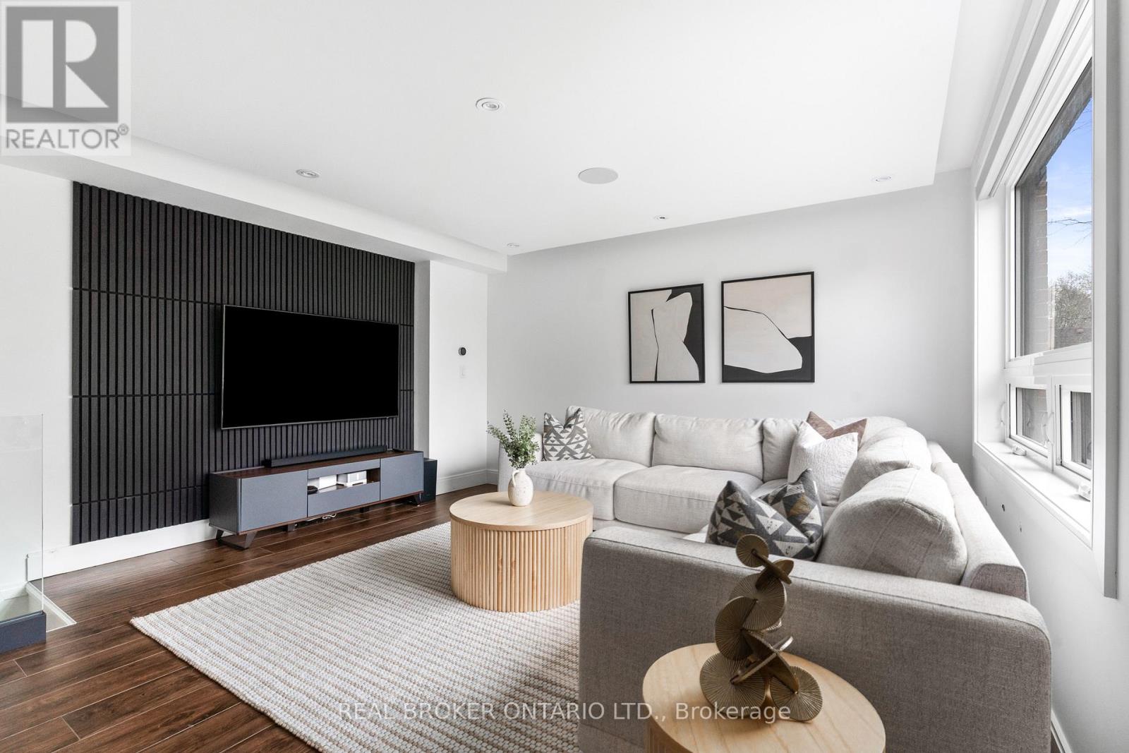 17 OLD OAK ROAD - 10