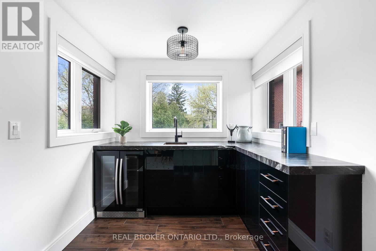 17 OLD OAK ROAD - 13