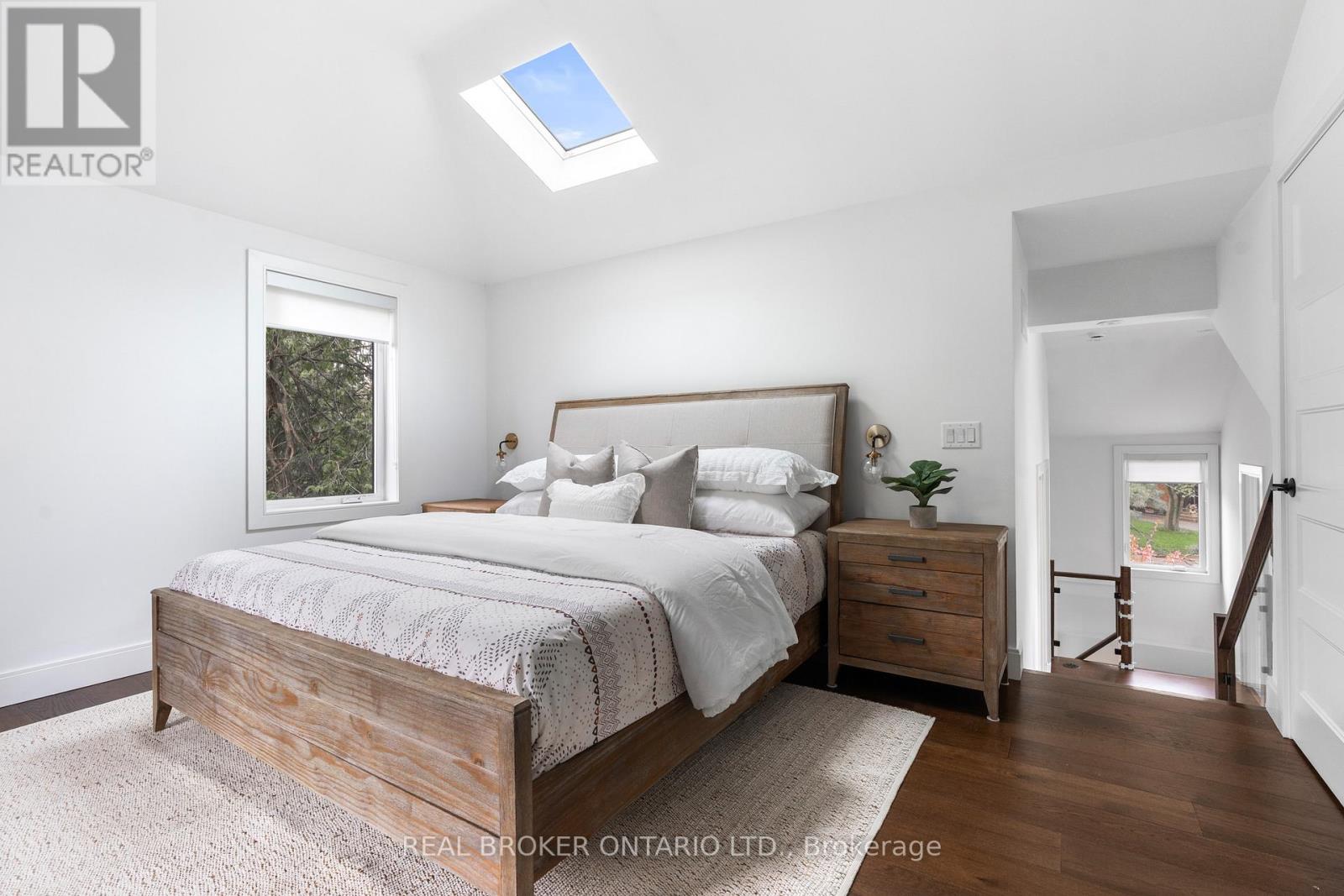 17 OLD OAK ROAD - 21