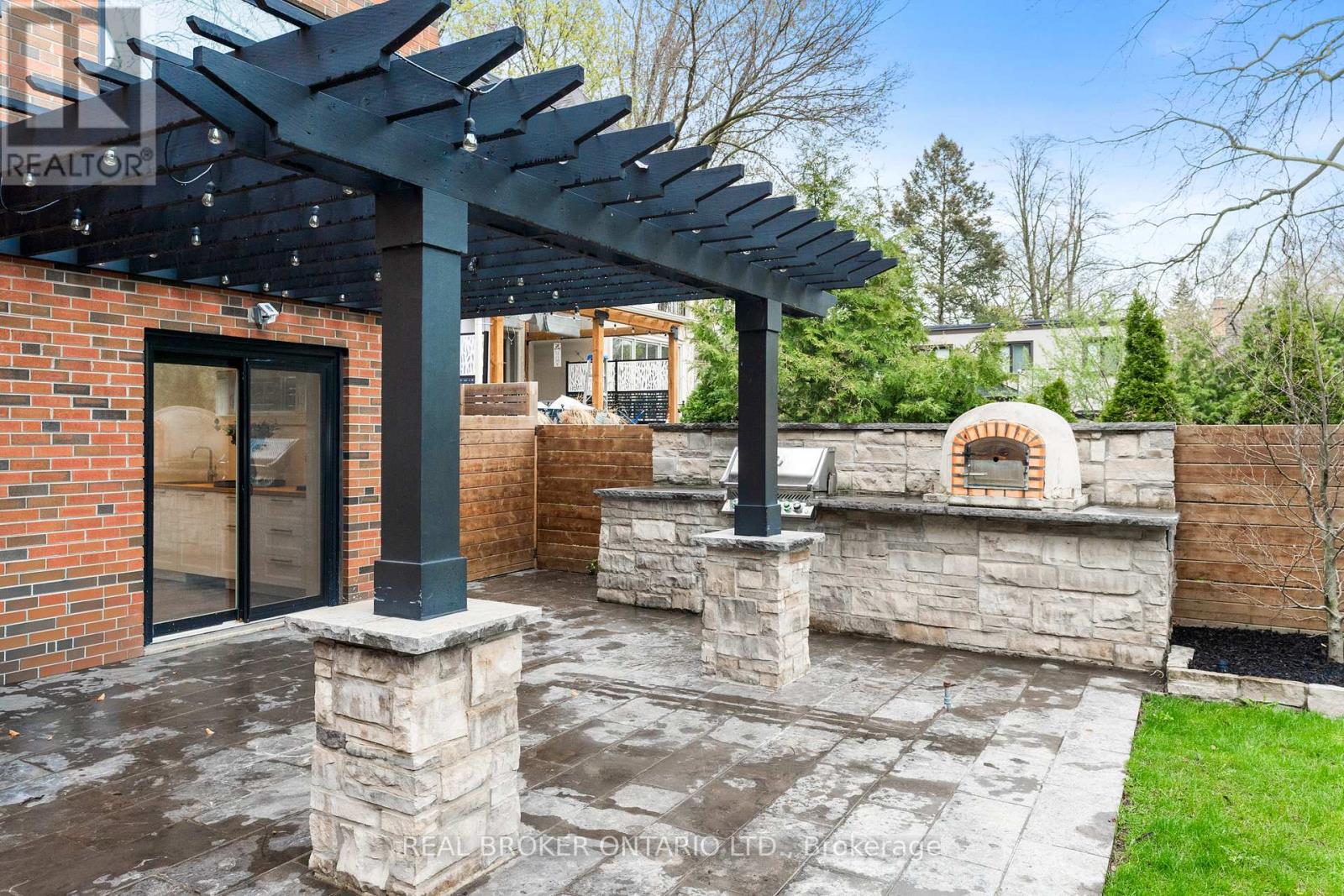 17 OLD OAK ROAD - 37