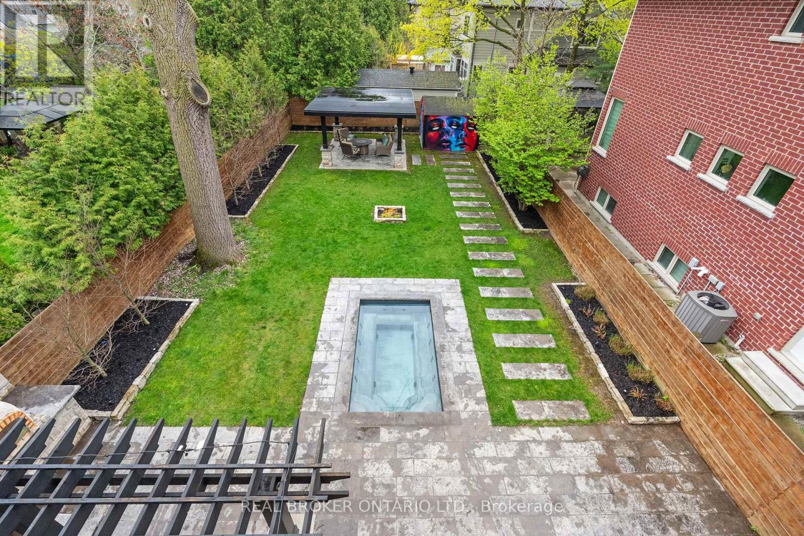 17 OLD OAK ROAD - 38