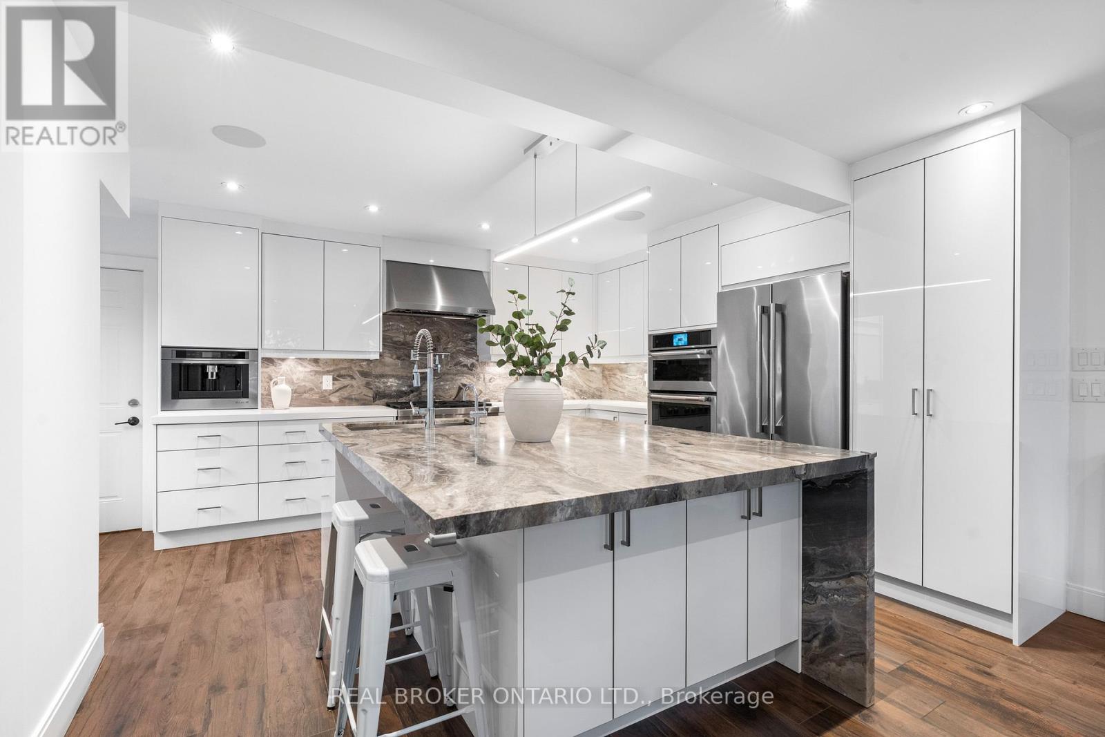 17 OLD OAK ROAD - 5
