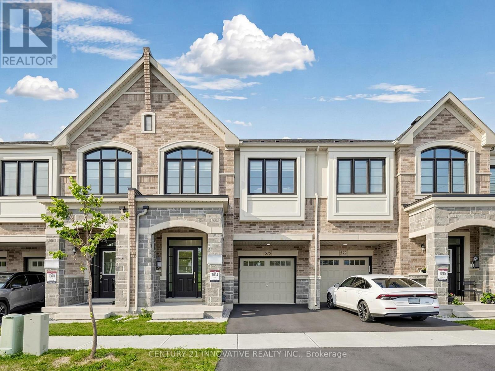 575 BOYD LANE - 1