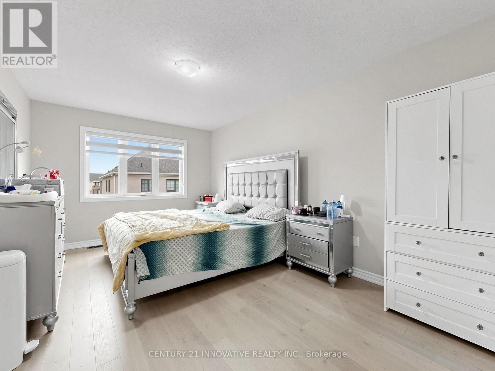 575 BOYD LANE - 13