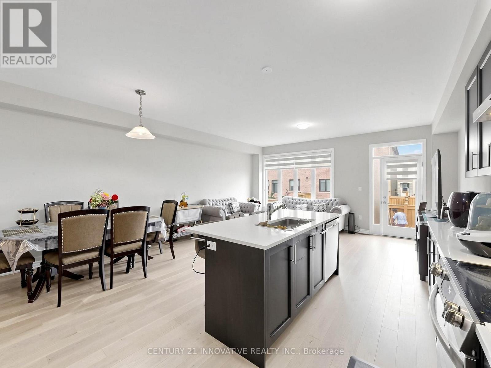 575 BOYD LANE - 8