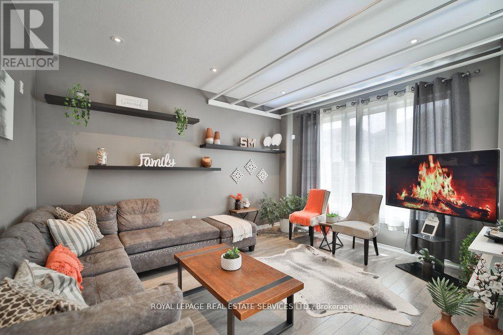 15 MCALLISTAR DRIVE - 15