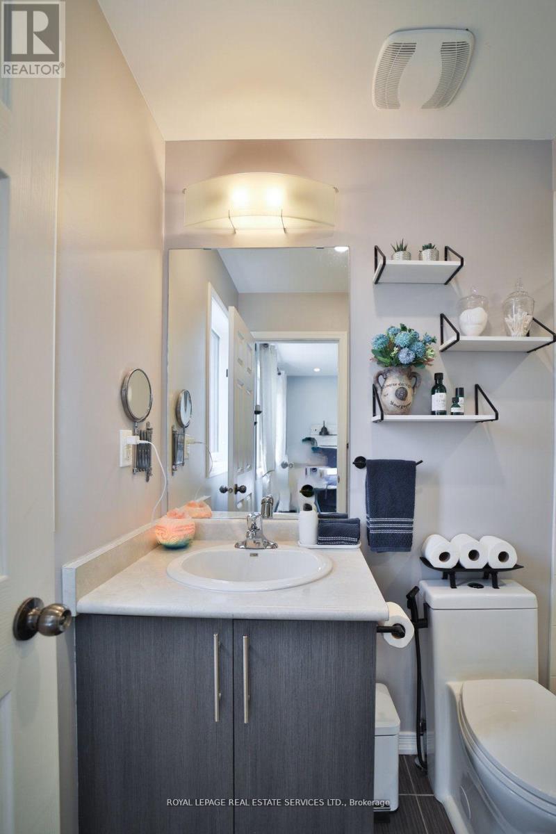 15 MCALLISTAR DRIVE - 25