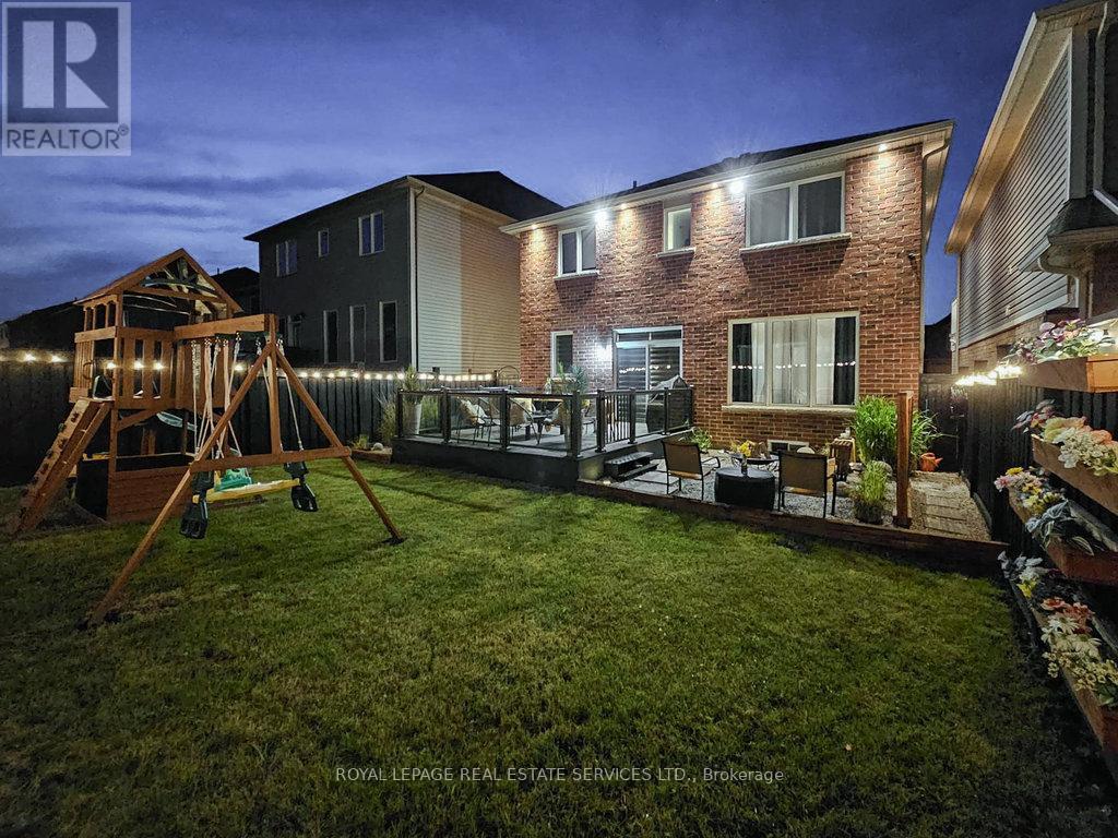 15 MCALLISTAR DRIVE - 42