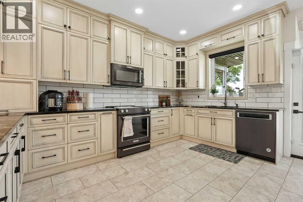 552 Rogers Avenue - 10