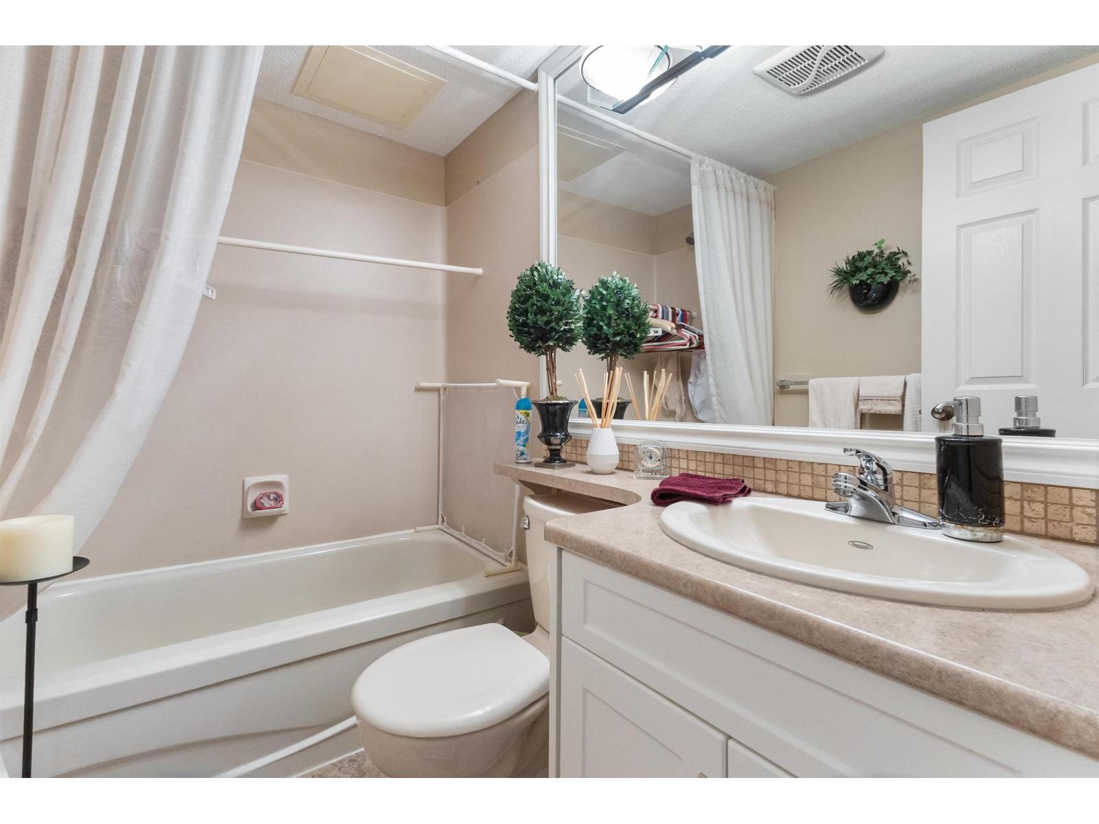 2 Bed, 2 Bath Apartment for Sale in Abbotsford – 121 31955 OLD YALE ROAD, Abbotsford – MLS# R3129784 - Image 15