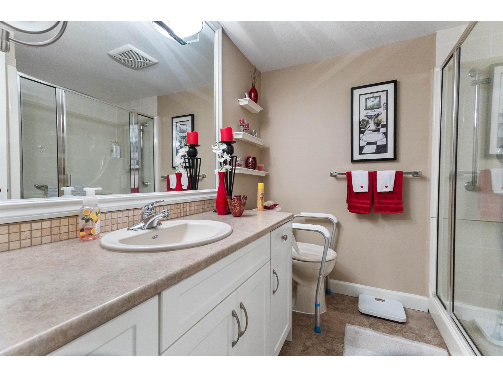 2 Bed, 2 Bath Apartment for Sale in Abbotsford – 121 31955 OLD YALE ROAD, Abbotsford – MLS# R3129784 - Image 18