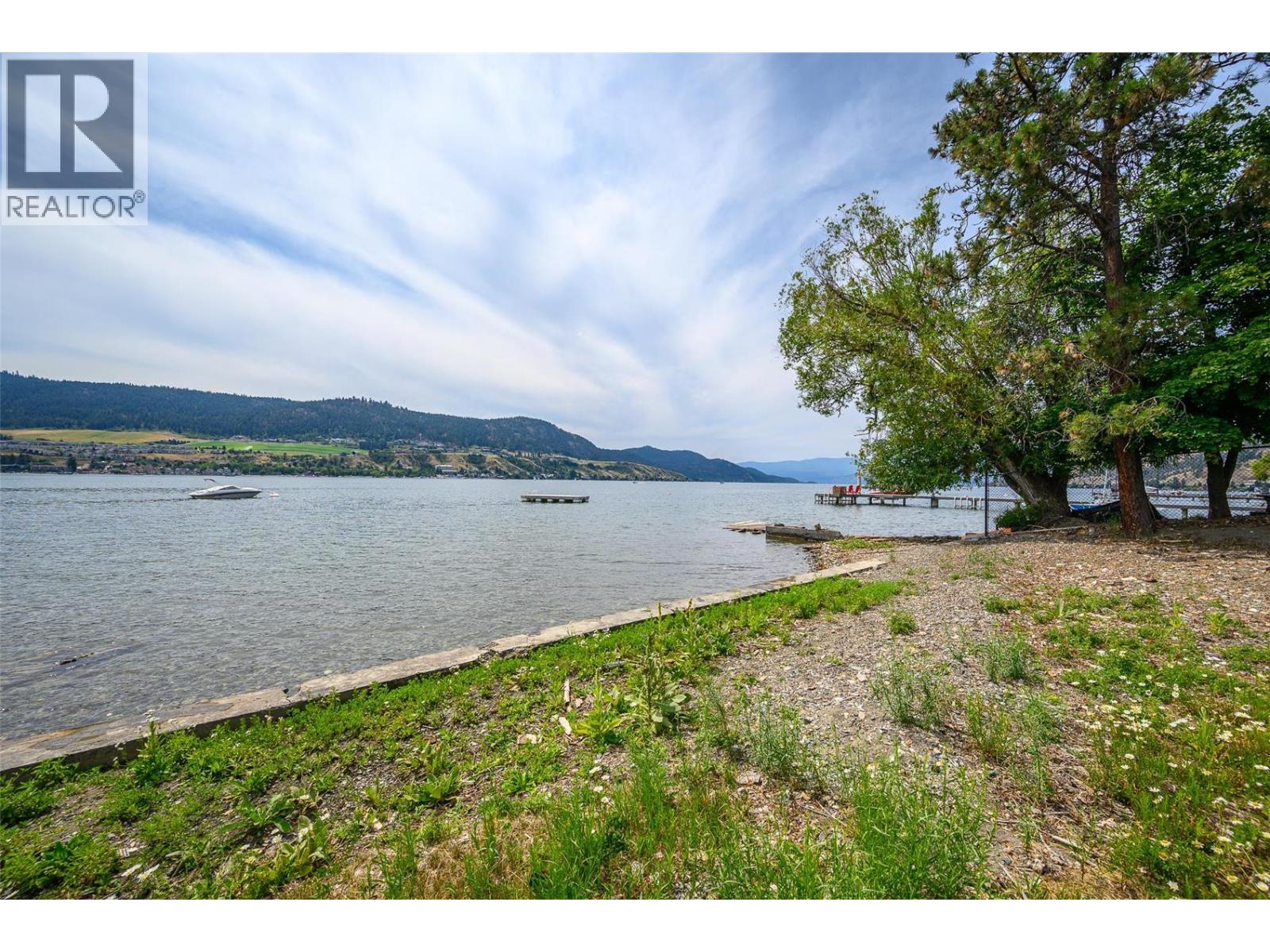  7501 Kennedy Lane, Vernon
