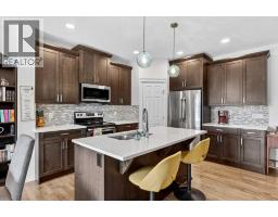 5pc Bathroom - 51 Buckskin Way, Cochrane, AB T4C2P1 Photo 7