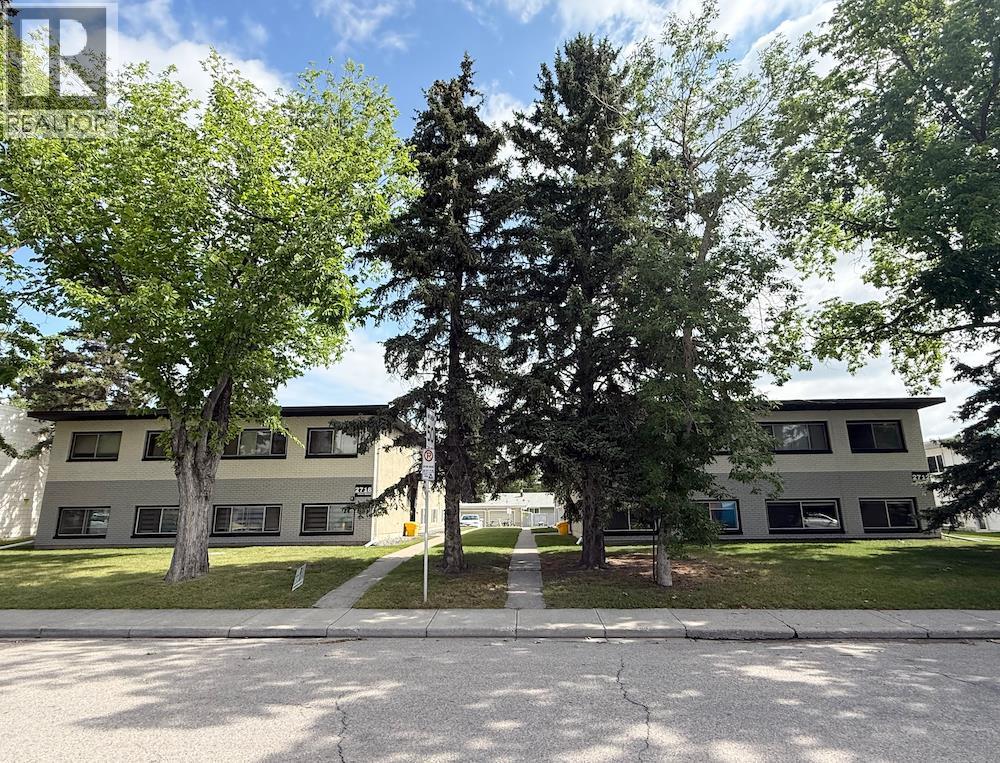 2712/2716 Brentwood Boulevard NW - 1