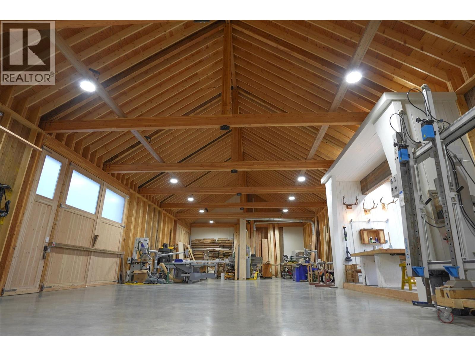 8025 Princeton-Summerland Road - 3