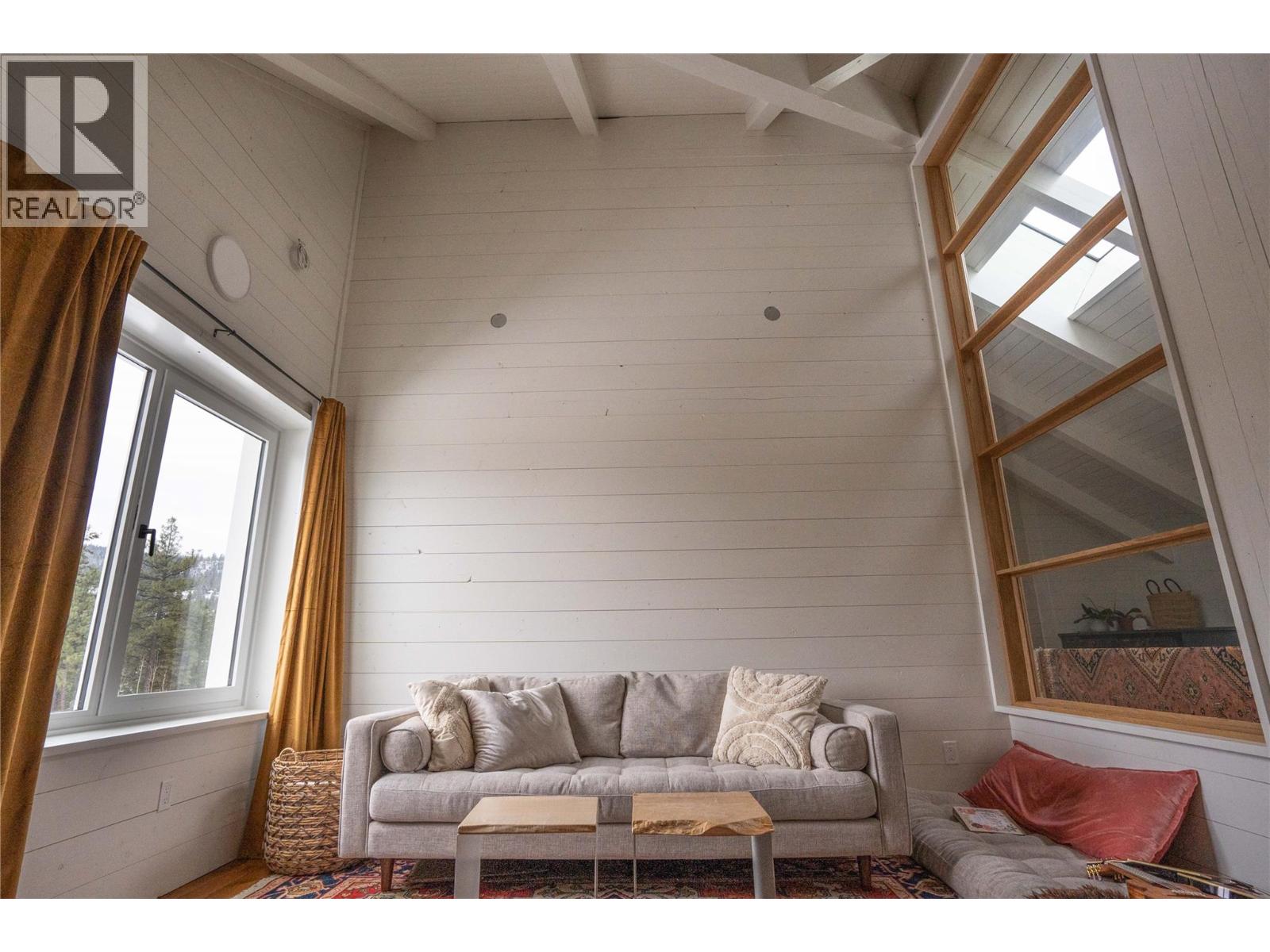 8025 Princeton-Summerland Road - 20