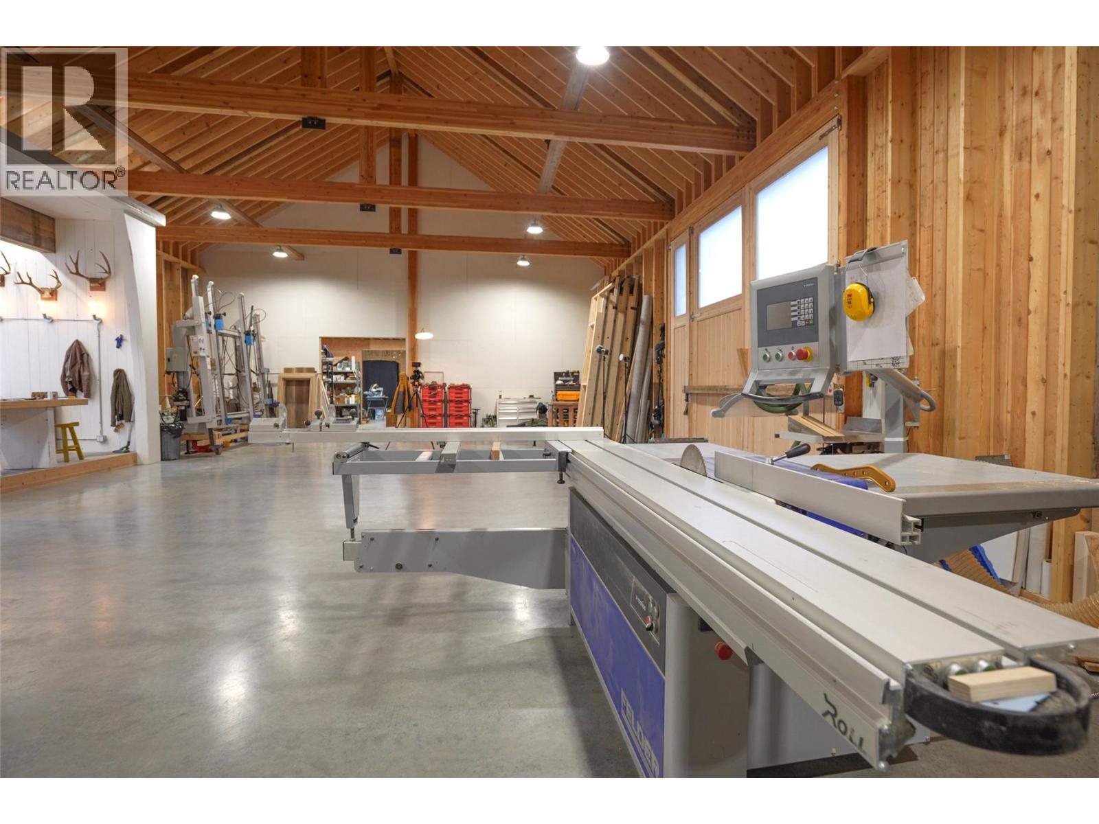 8025 Princeton-Summerland Road - 4