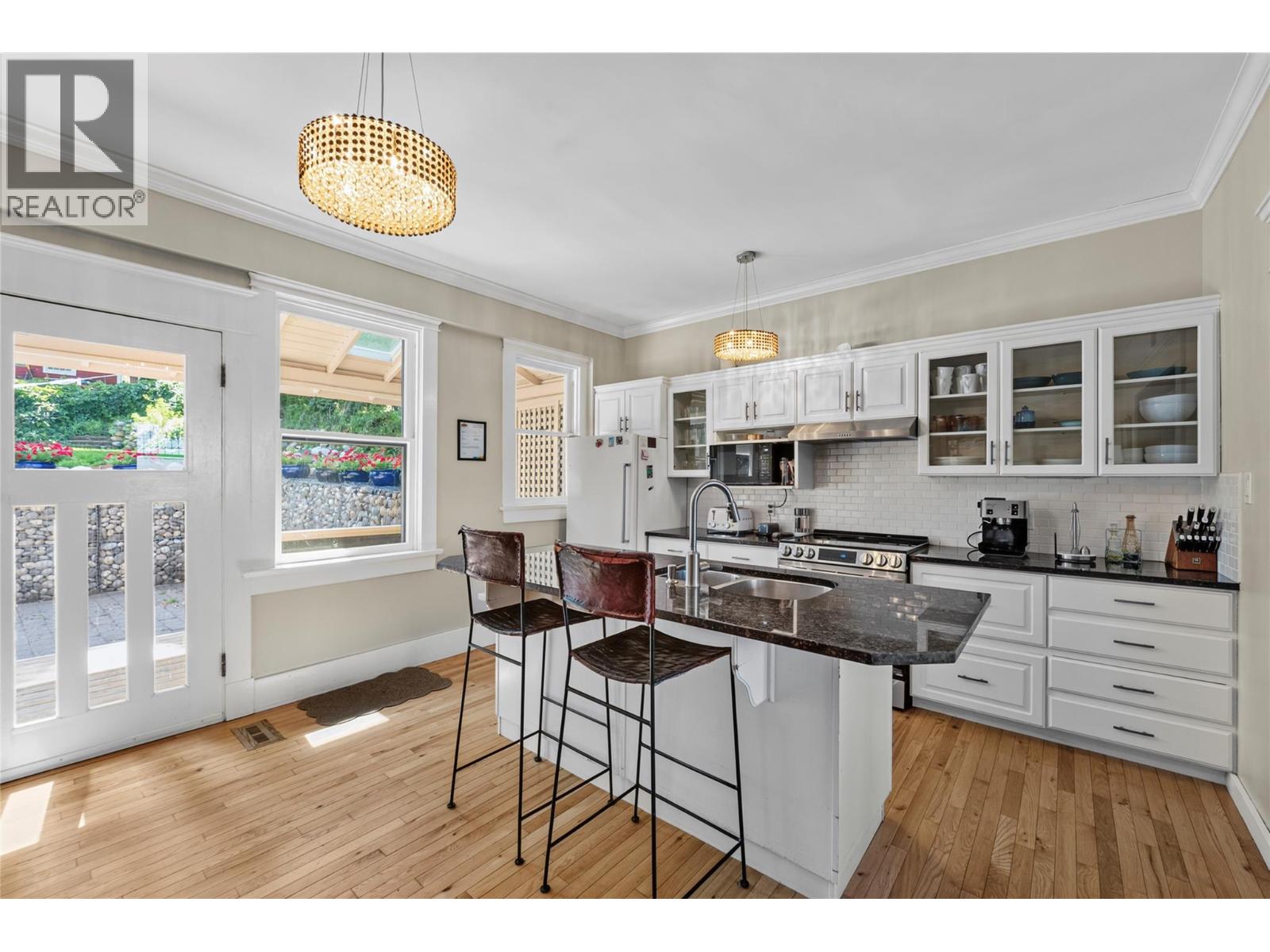 179 Battle St W Street - 2