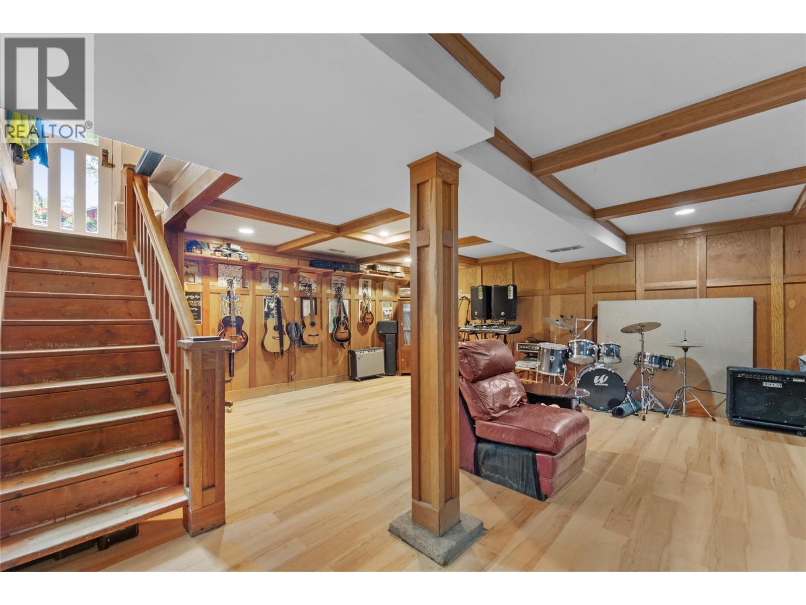179 Battle St W Street - 27