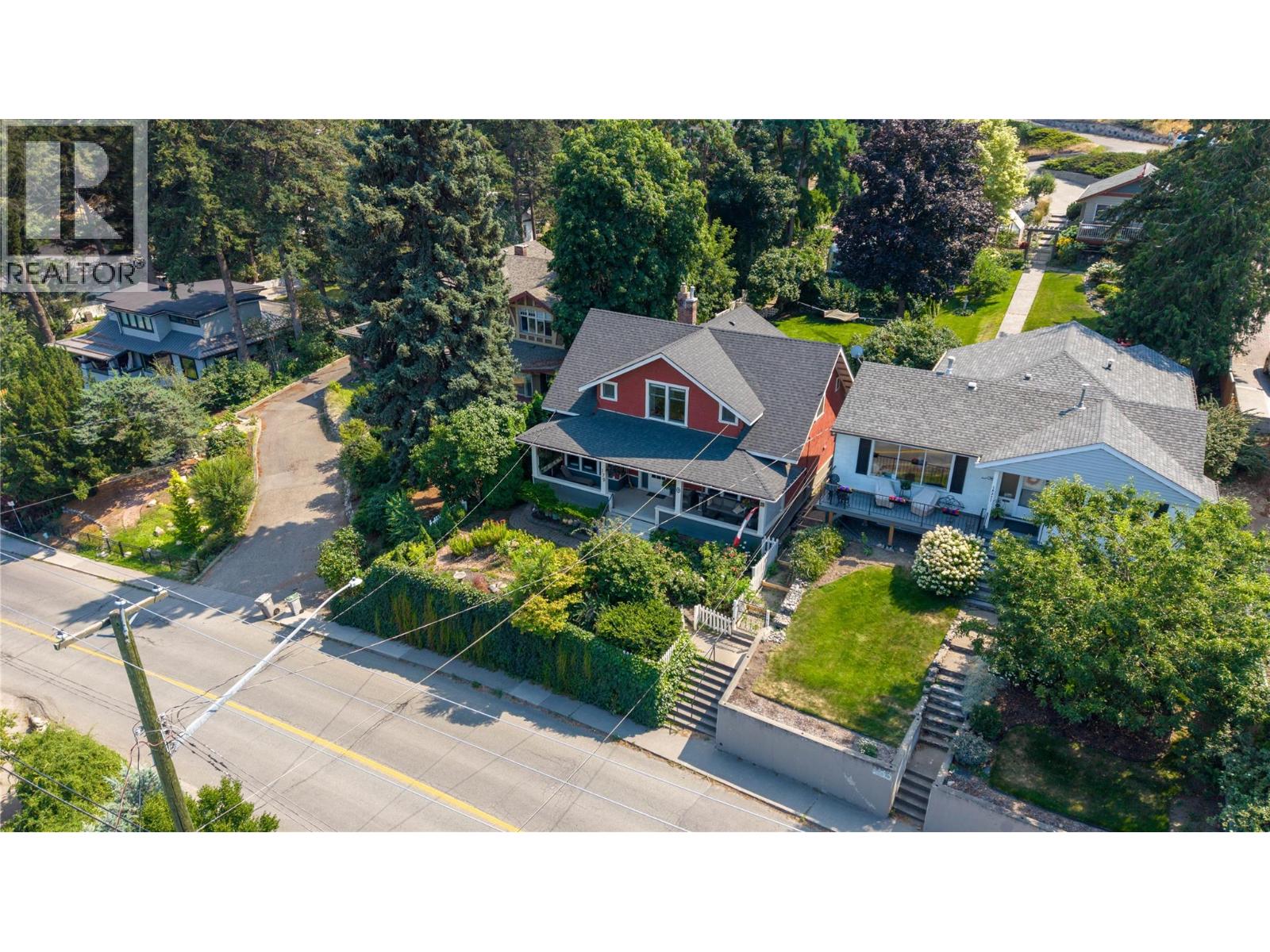 179 Battle St W Street - 43